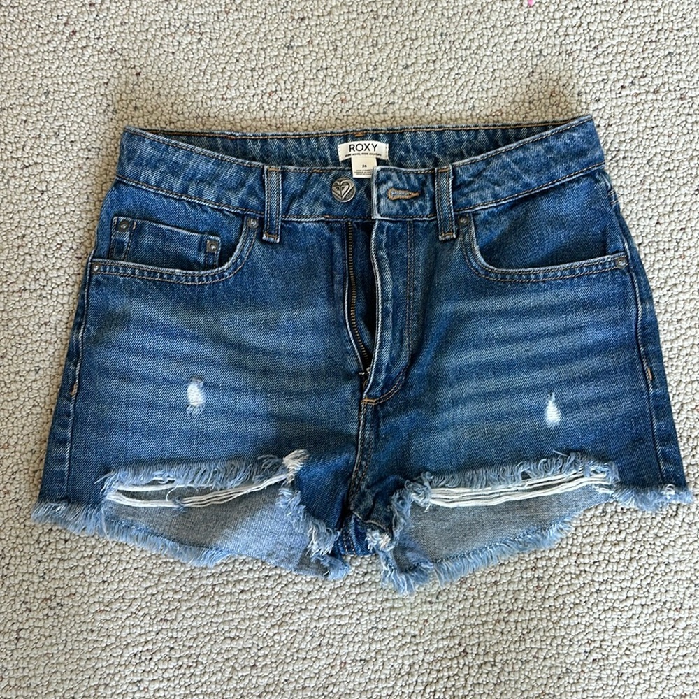 Roxy Originals denim shorts size 26